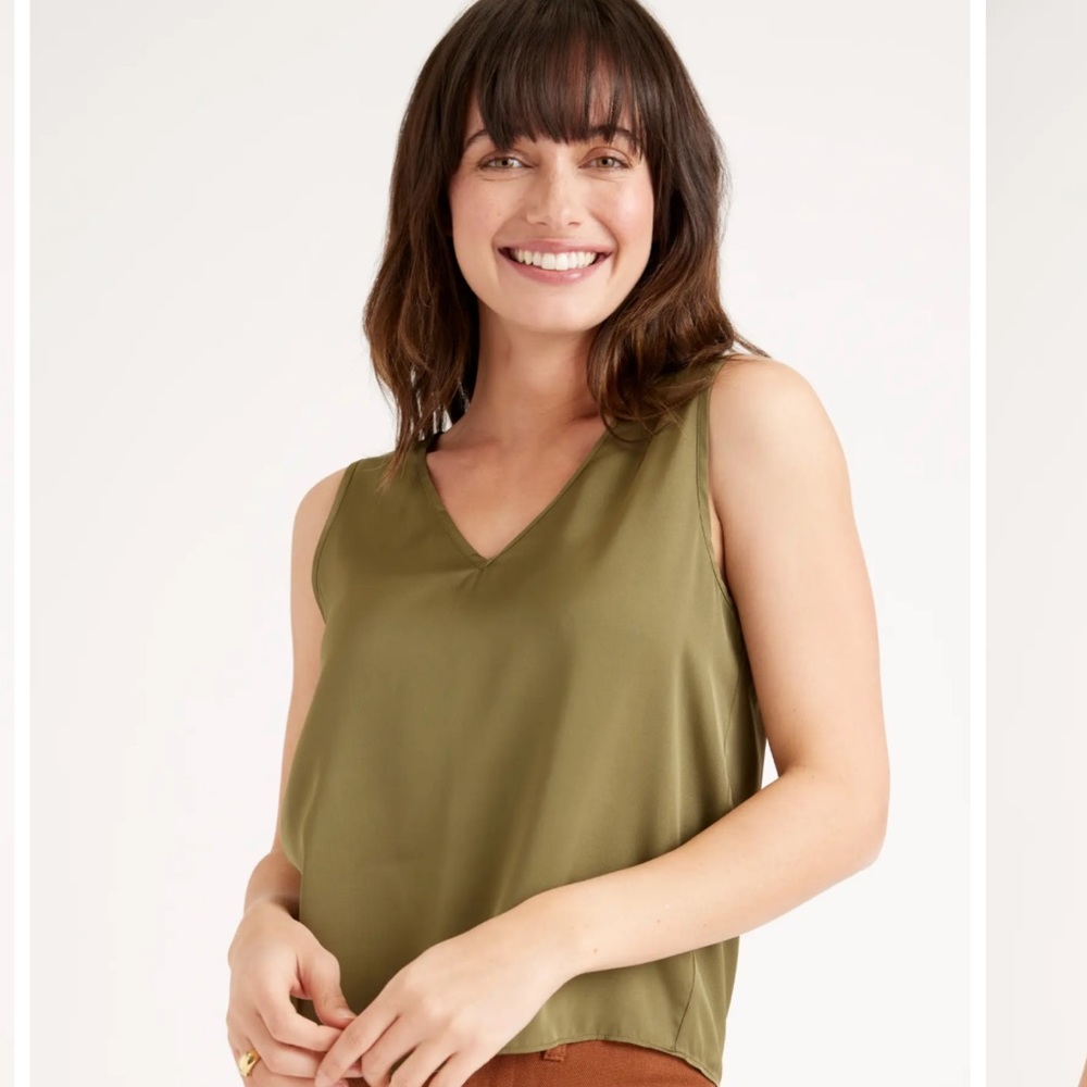 EUC silk tank. Olive green color